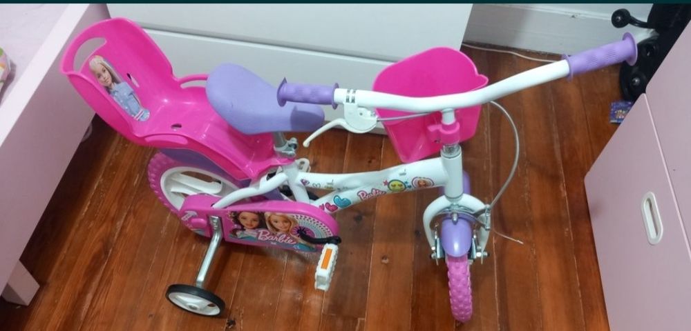 Bicicleta menina