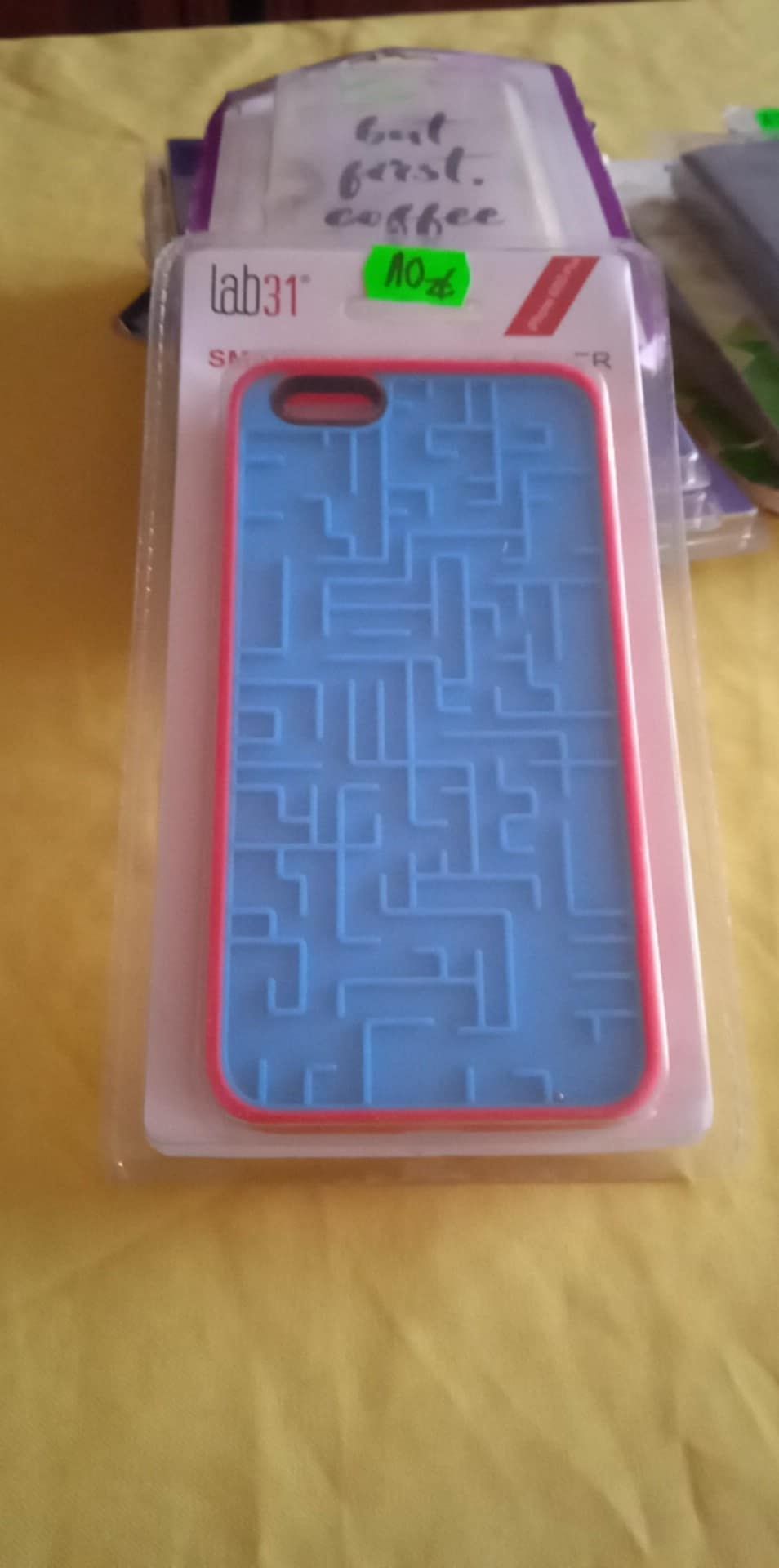 Etui  plecki  z grom w środku
