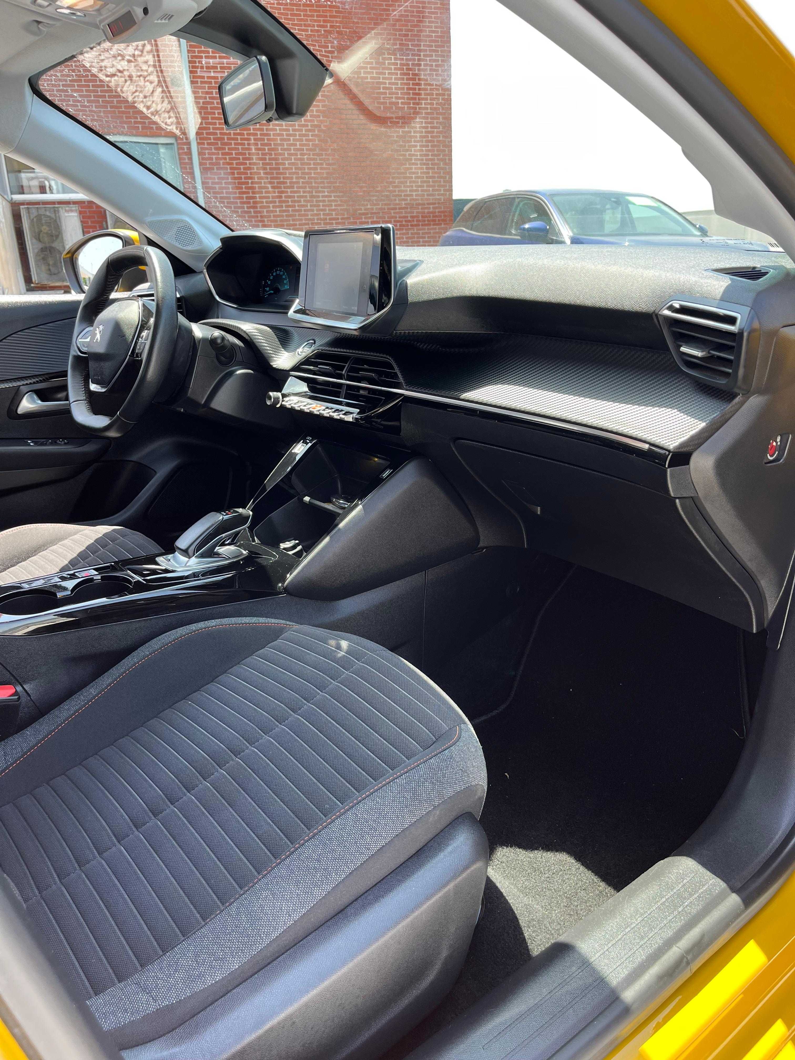 Peugeot e-208 | 136cv | Active Pack | 74.000km | Garantia Incluída