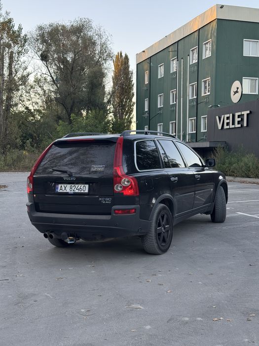 Продам Volvo XC90