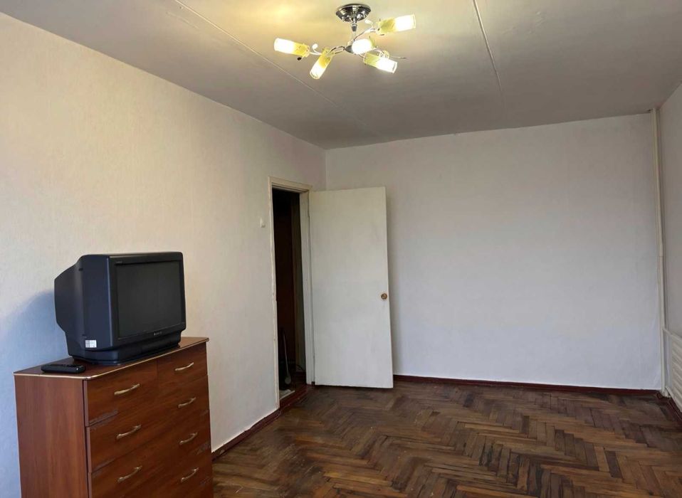 Продается 1 ком квартира по ул. Узбекистанская, Днепровский р-н