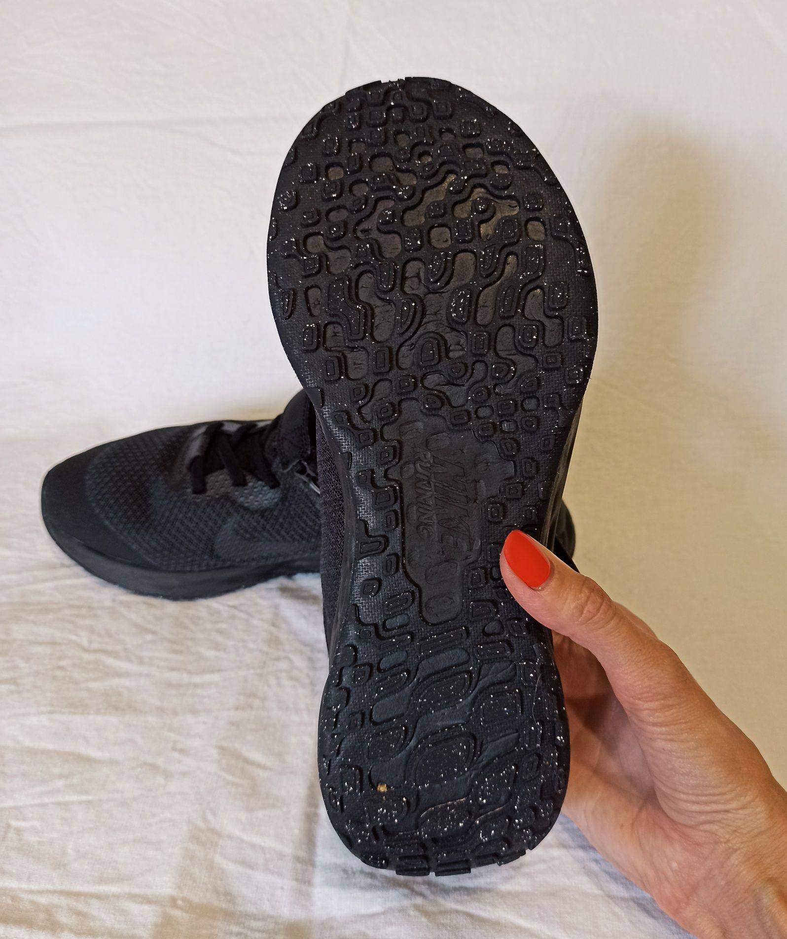 Дитячі літні кросівки для хлопчика Nike revolution 6 flyease 38р.