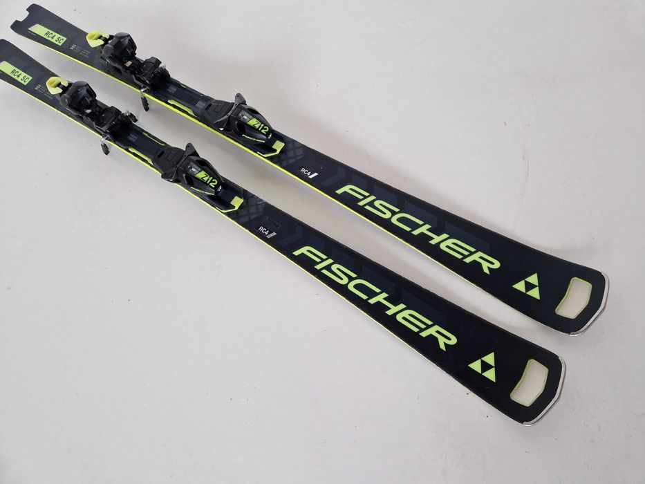 Narty Fischer RC4 RCS 155 CM (3)
