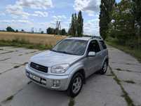 Toyota RAV4 2.0 LPG Klimatyzacja Hak 4x4