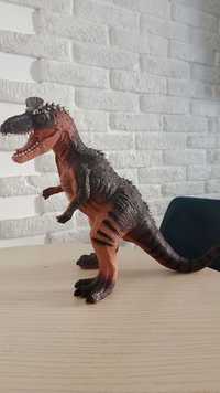 Дитяча іграшка динозавр
