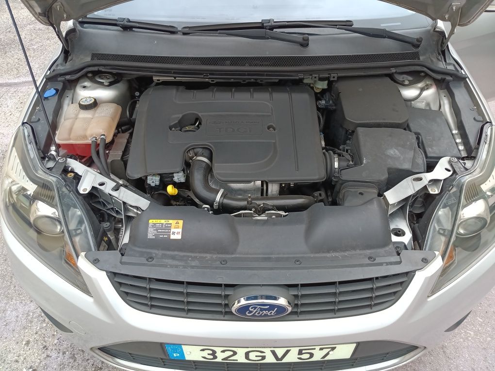 Foŕd focus 1600 diesel 5 lugares 5 portas Novembro 2008 impecável