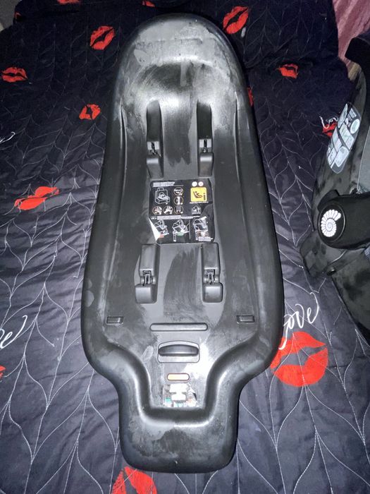 Продається автолюлька разом з платформою, в ідеальному стані без дефек