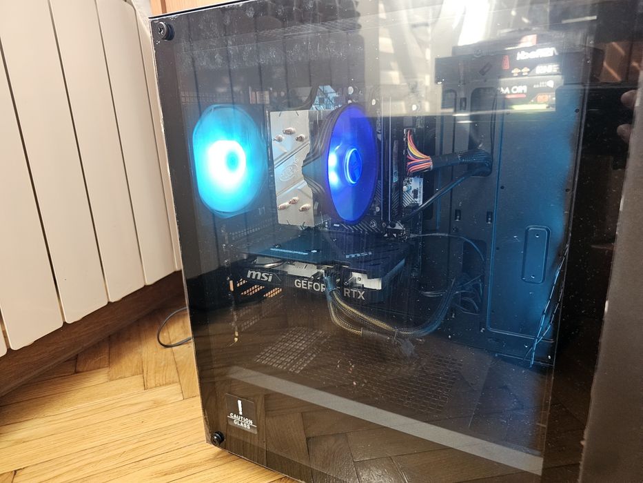 RTX4060 Ryzen 5600 32GB RAM 1TB SSD Win11 WiFi komputer gamingowy