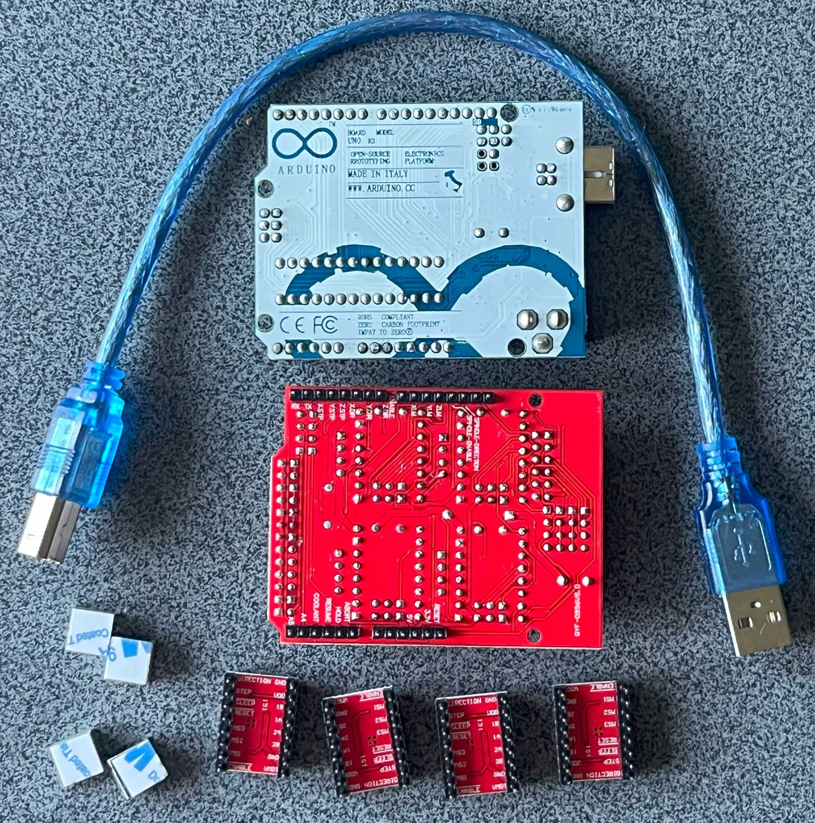 CNC Shield V3 + Arduino UNO R3 + 4 x A4988 + radiatory + GRBL