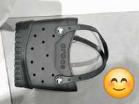 czarna torebka crocs