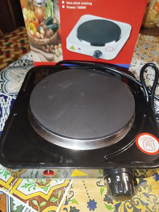 Електрична плитка настільна, дискова. Электрическая плита