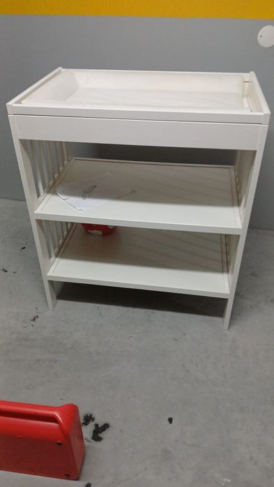 Trocador e muda fraldas