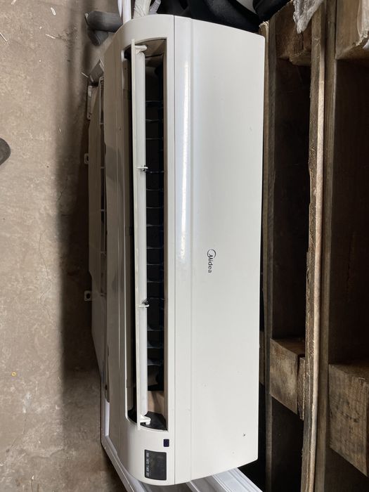 Кондиціонер Midea “9”