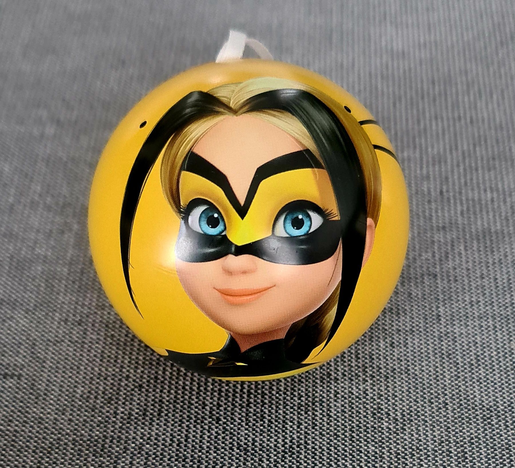 Kula metalowa kolekcjonerska Miraculous