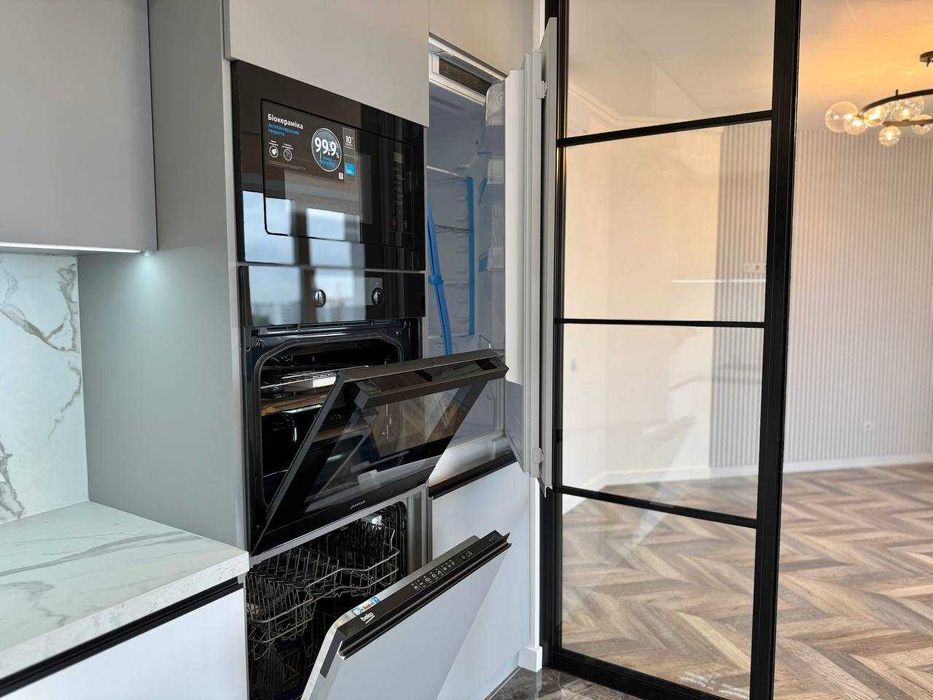 Видова 2.5 кім з ремонтом в обжитій новобудові!