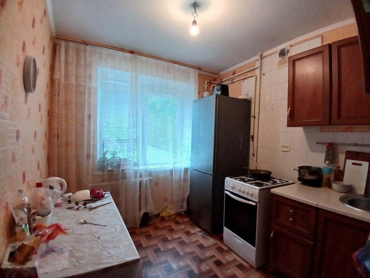 Продаю 2к/к  ост. Мельничная ( работаем  с сертификатами)