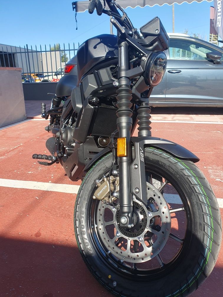 Zontes 125 C 2025