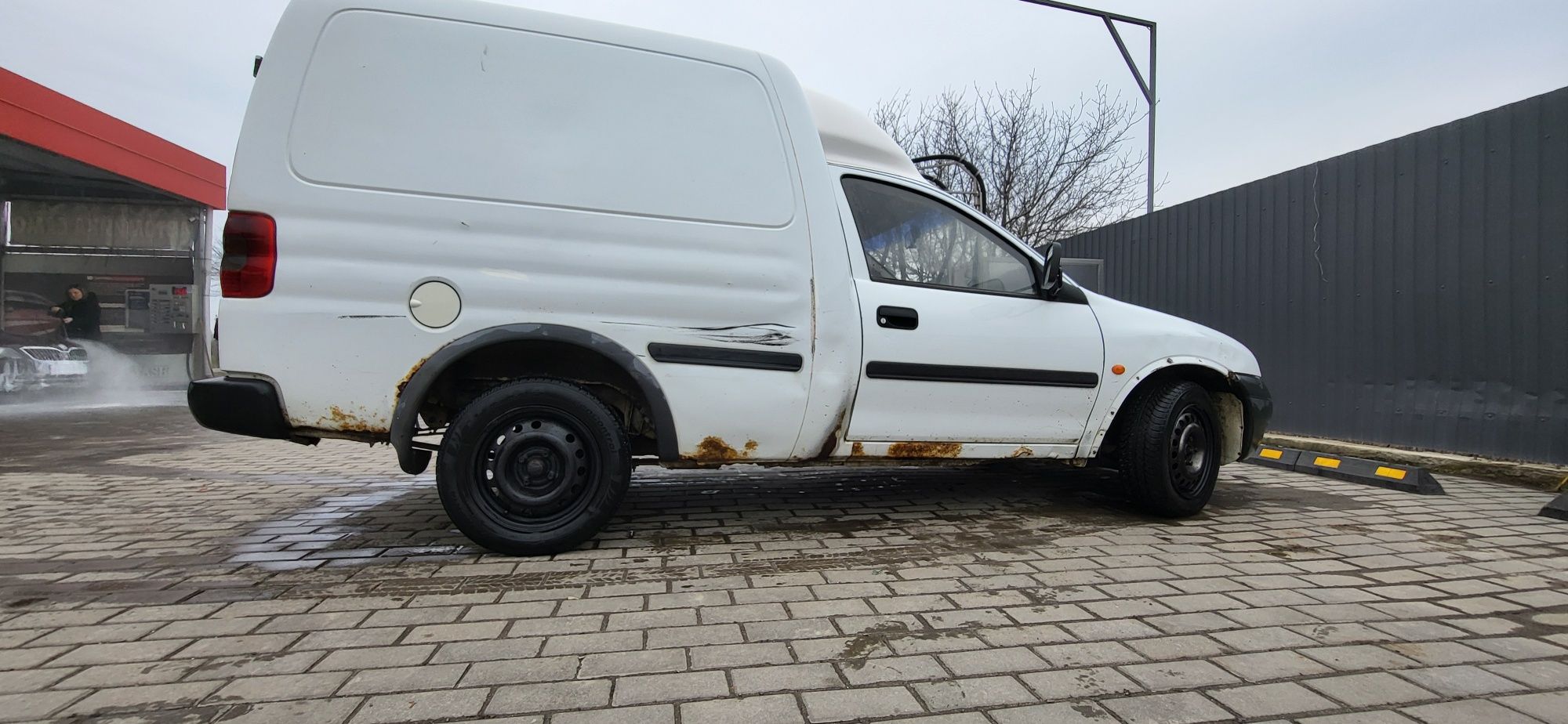 Opel Combo 2000 року випуску