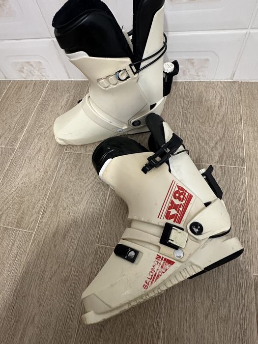 Лижні чоботи