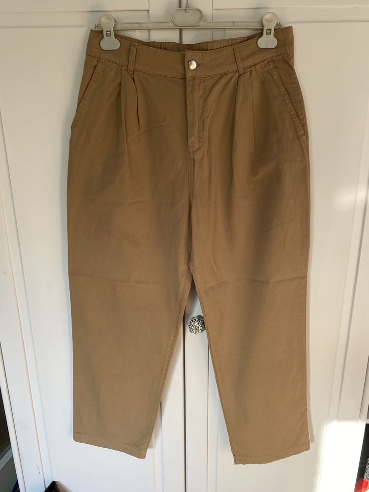 mango spodnie chinos baggy wysoki stan kamel camel karmel do kostek