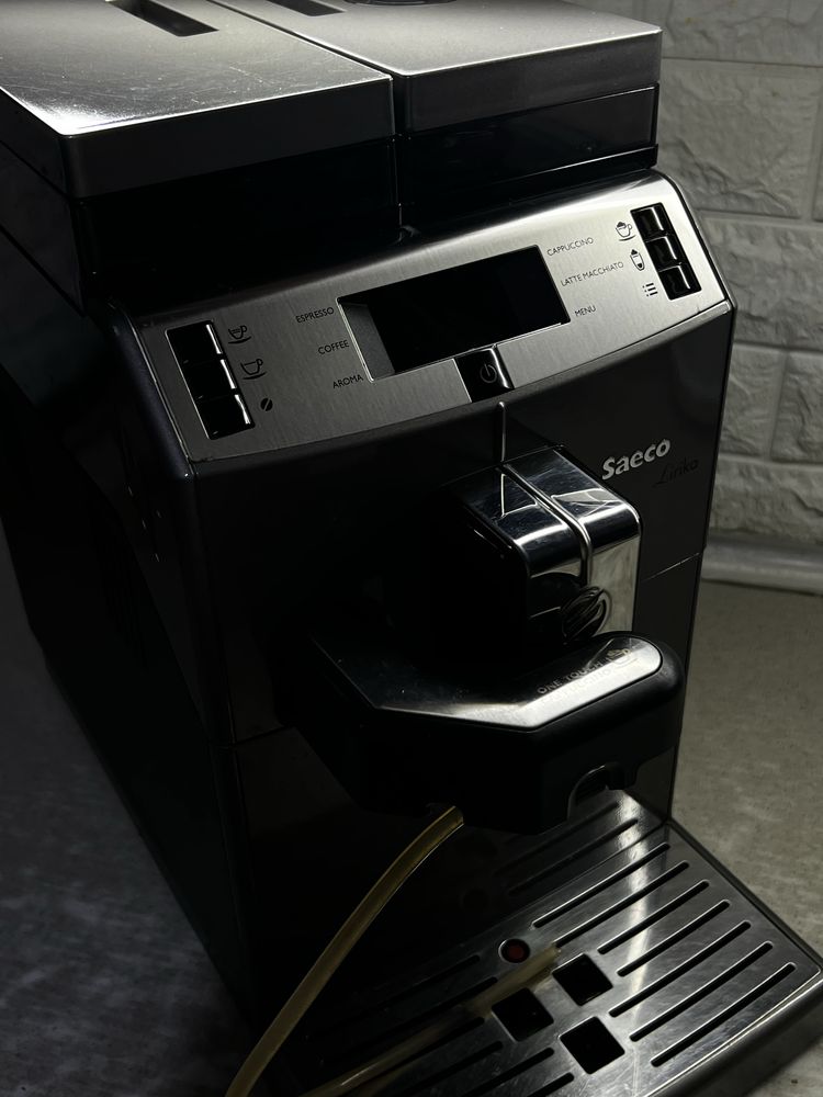 Кофемашина Saeco Lirika One Touch Cappuccino