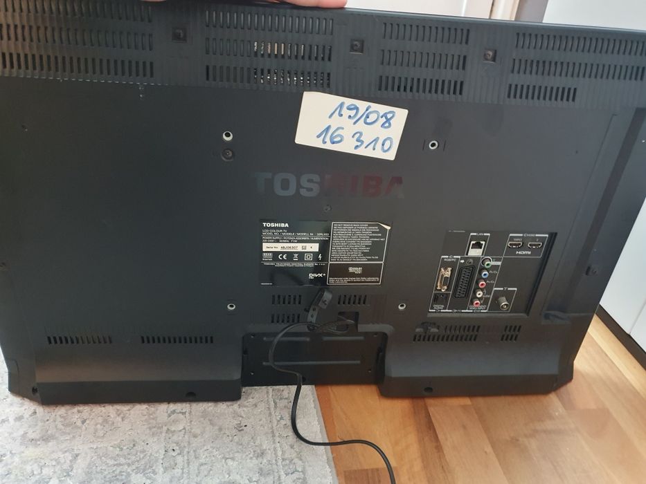 Telewizor toshiba 32 cale model 32RL933
