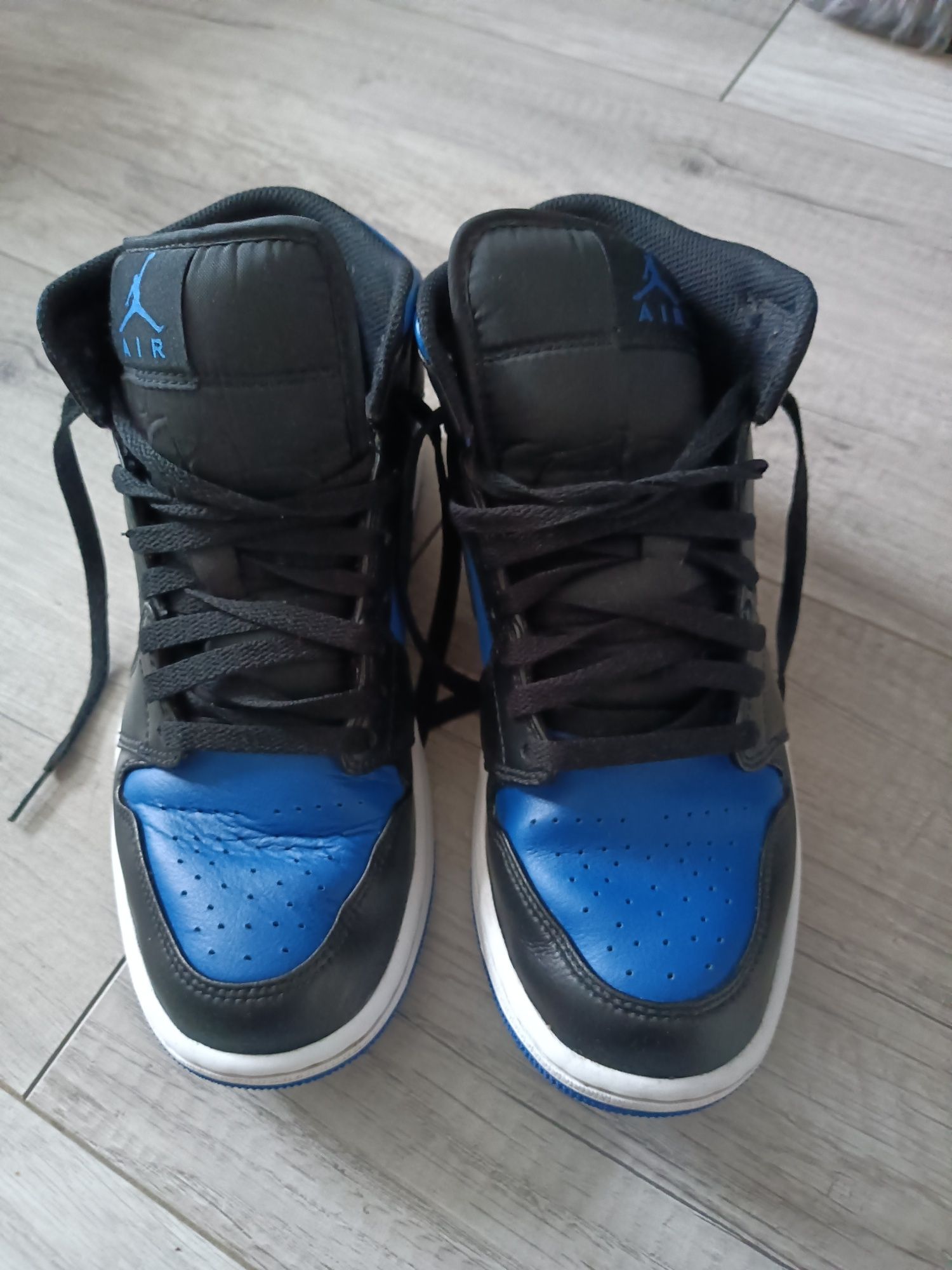 Buty Air Jordan 1 mid