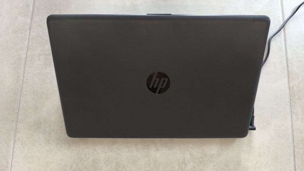 Б/в Ноутбук HP-255 G7. А9-9425/8 Gb/120 SSD. Full HD.