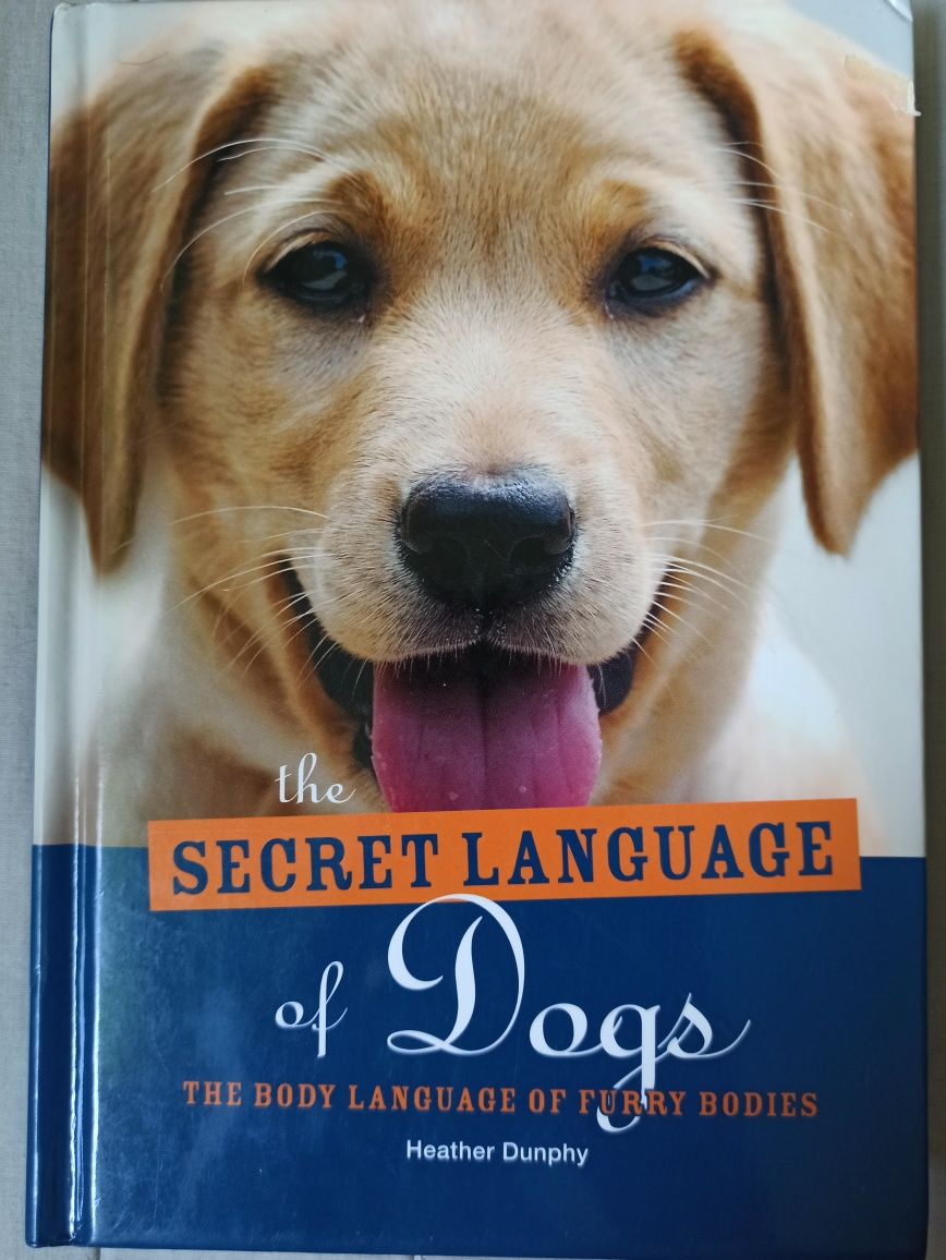 Книга на английском языке The Secret Language of Dogs
