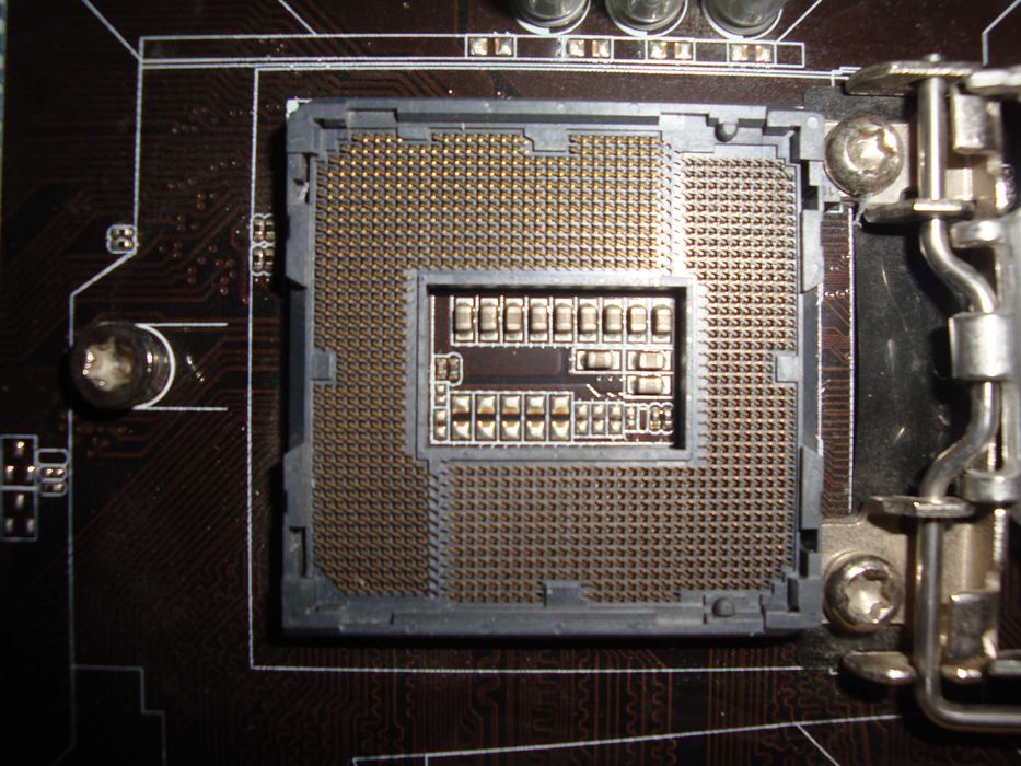 Материнская плата ASUS B85M-K