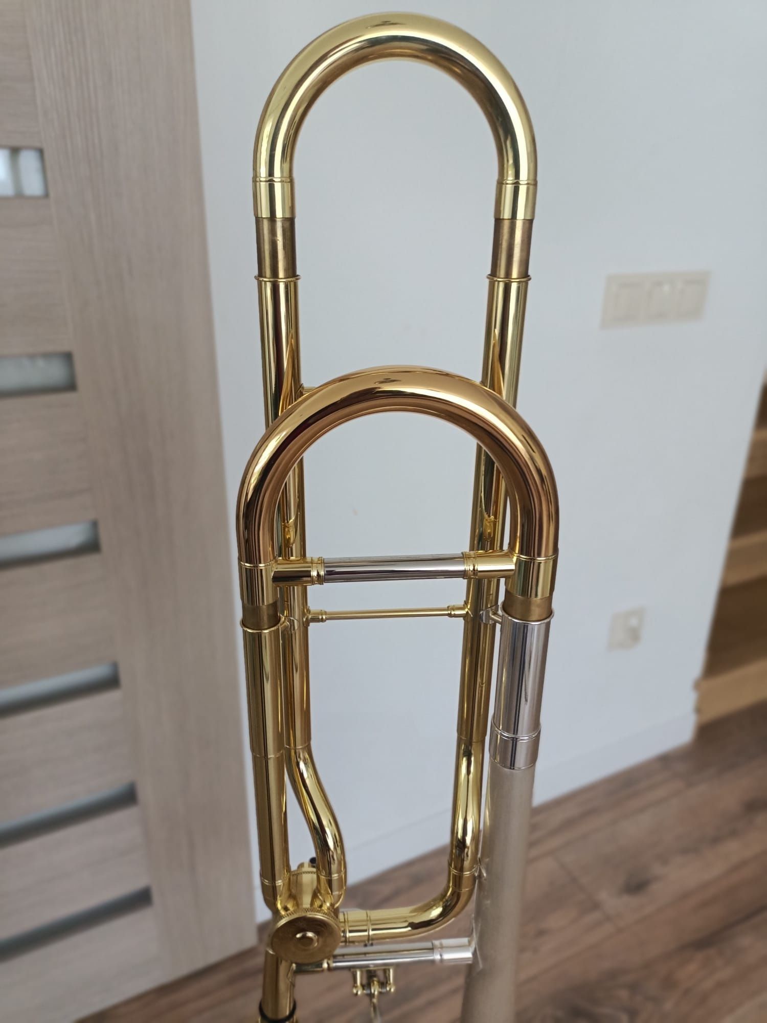 Puzon Carol Brass