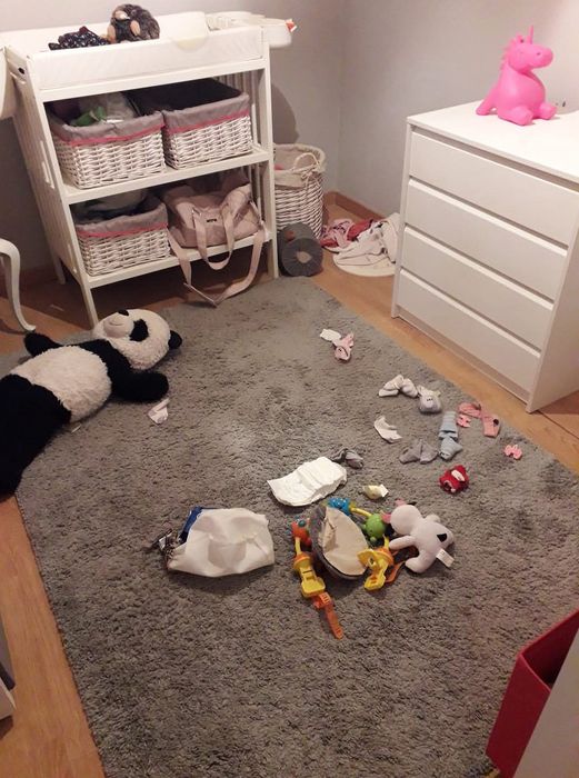 Cómoda branca 4 gavetas