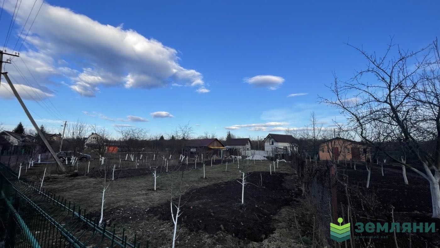 Продається дача із ділянкою 7 сот біля Черніїва