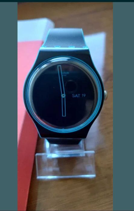 Swatch наручний годинник