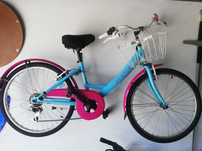 Bicicleta menina