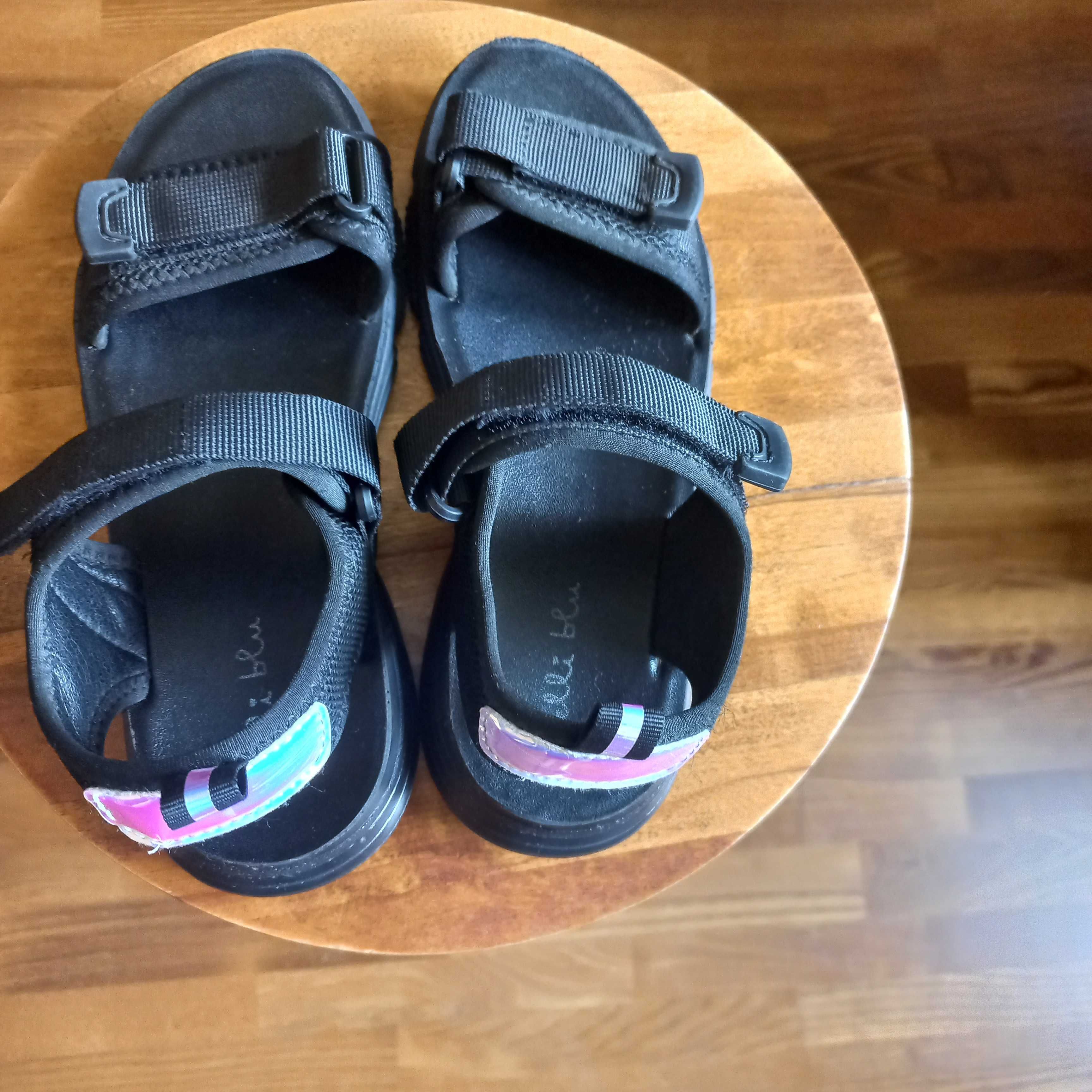 Sandały/buty rozmiar 35-35,5czarne