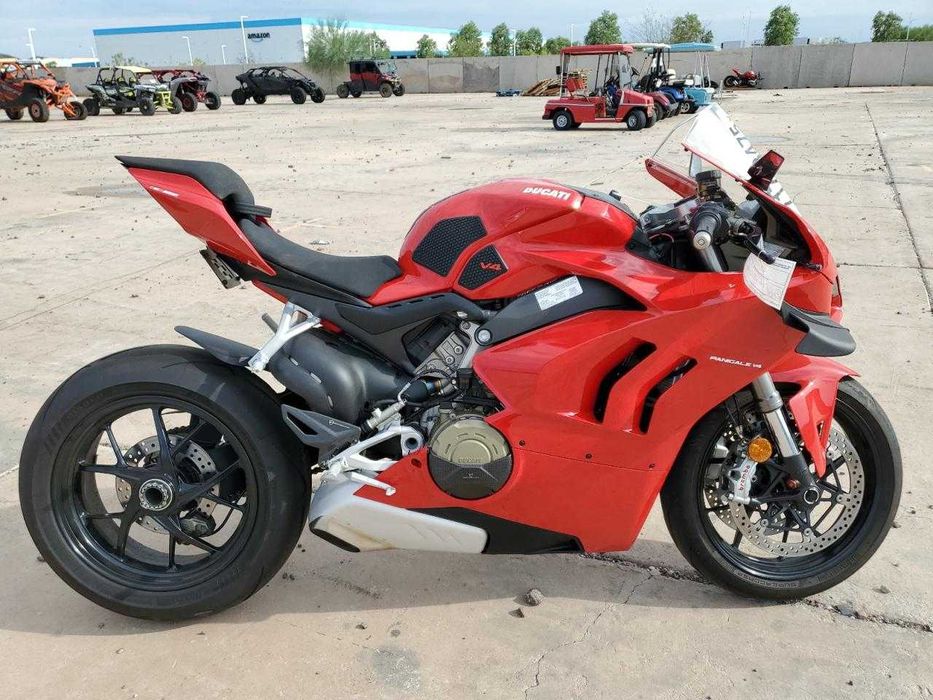 2021 DUCATI Panigale V4