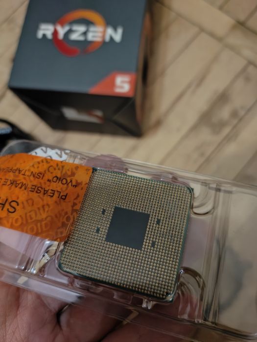 Процессор AMD ryzen 5 1400 з кулером!