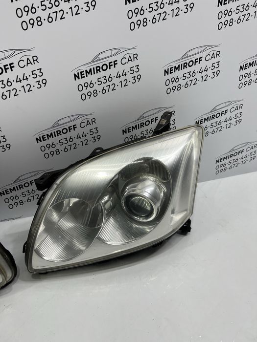 Фари Фара Ліва Права Тойота Авенсіс Т25  Авторозборка