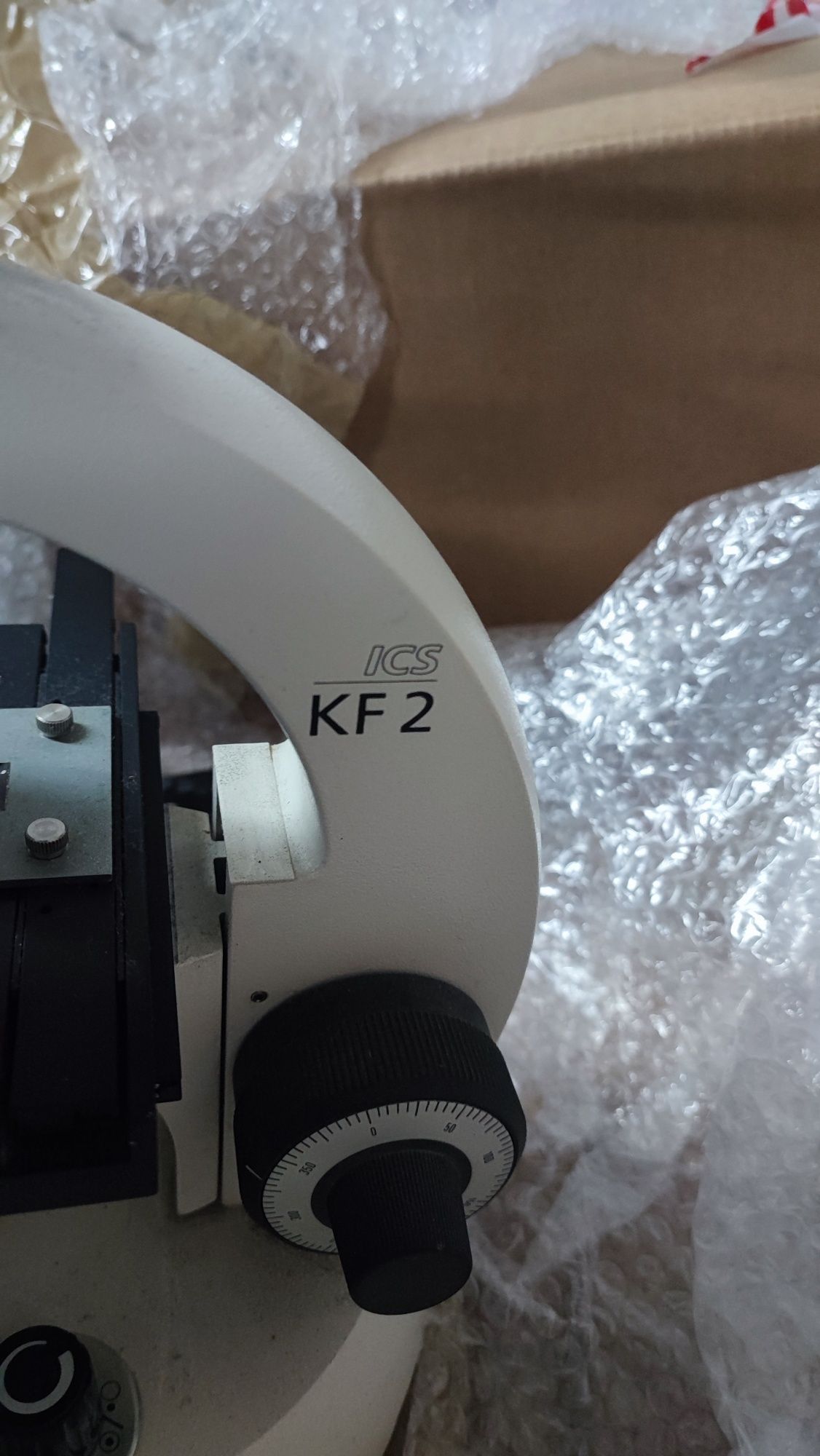 Microscopio Zeiss KF 2 ICS