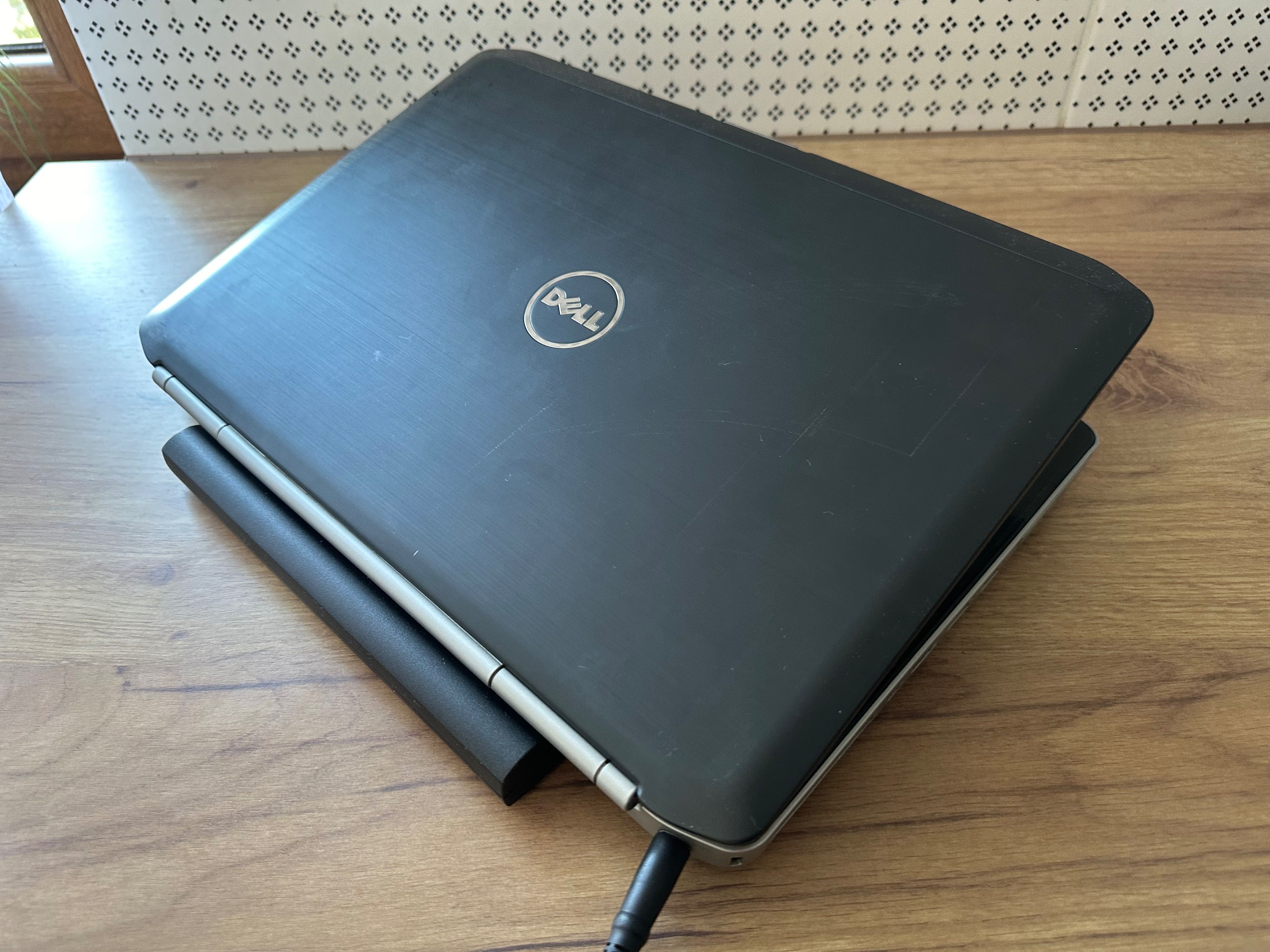 Dell latitude 5420 12gb ram i5 160gb hdd