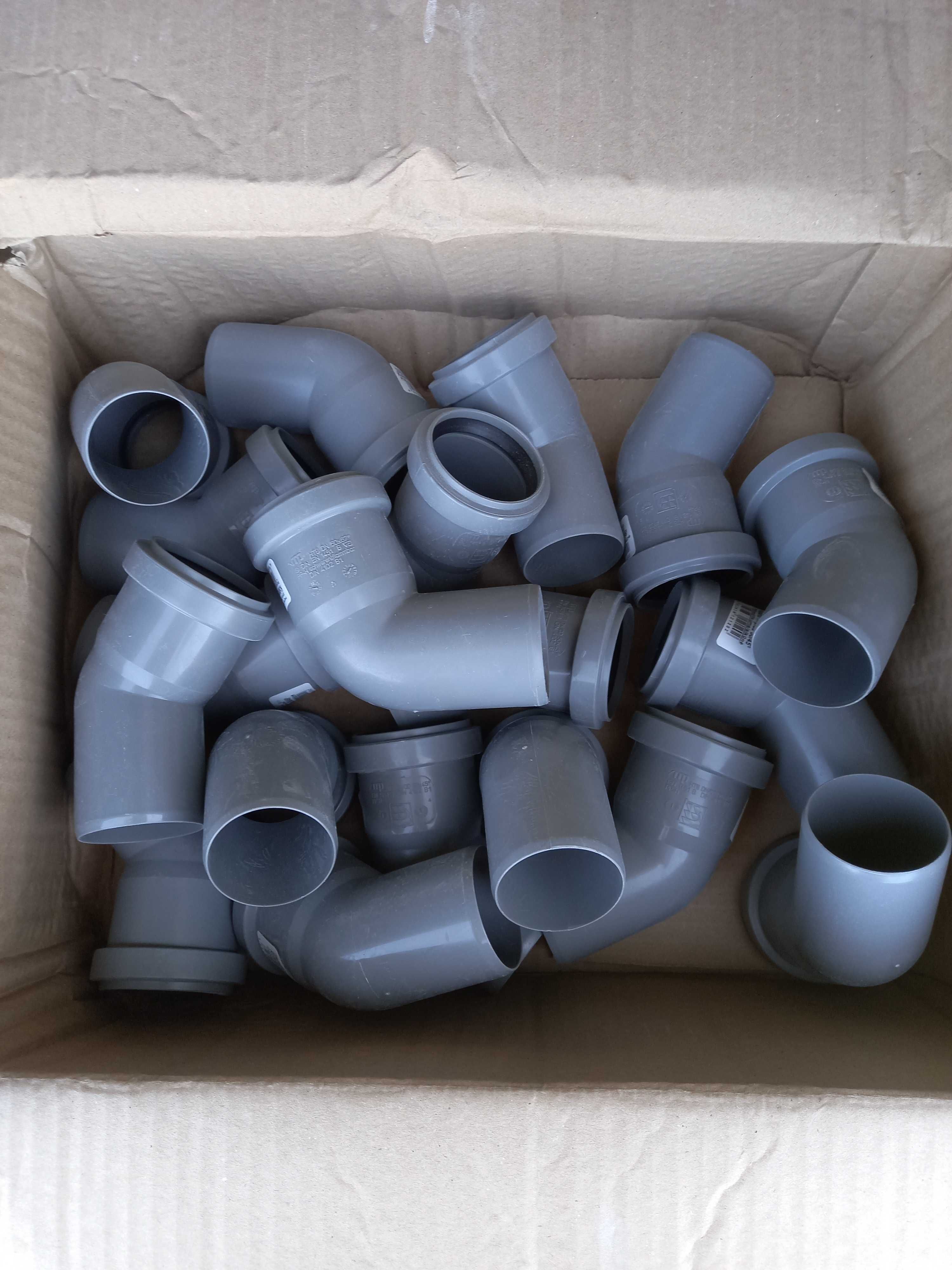 Kolanko kanalizacyjne 50/45" -40 szt.