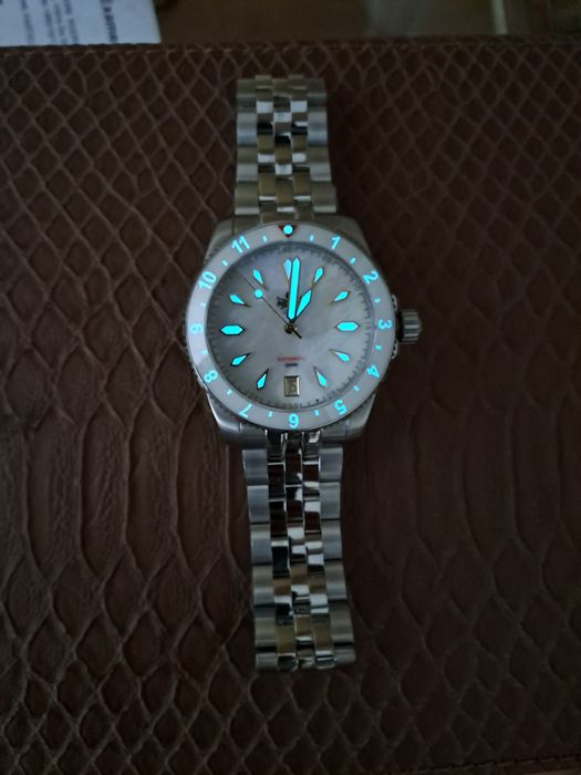 Relógio automático Phoibos Voyager madre pérola c Seiko nh35