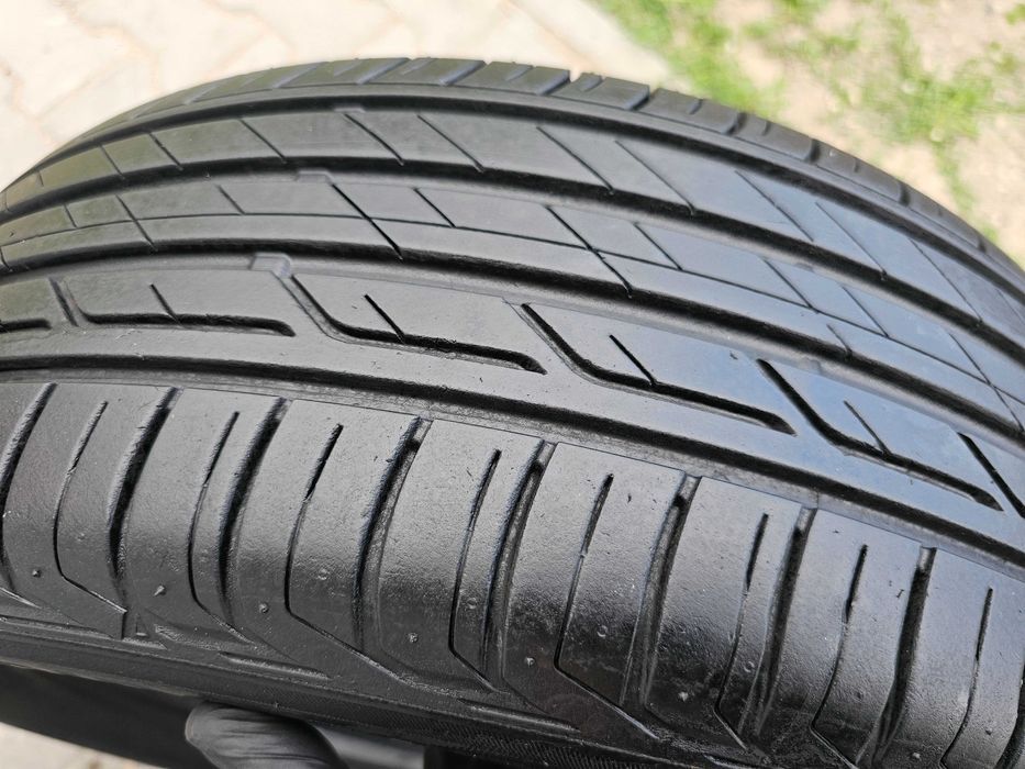 Lato Bridgestone 215/60 R17 7mm