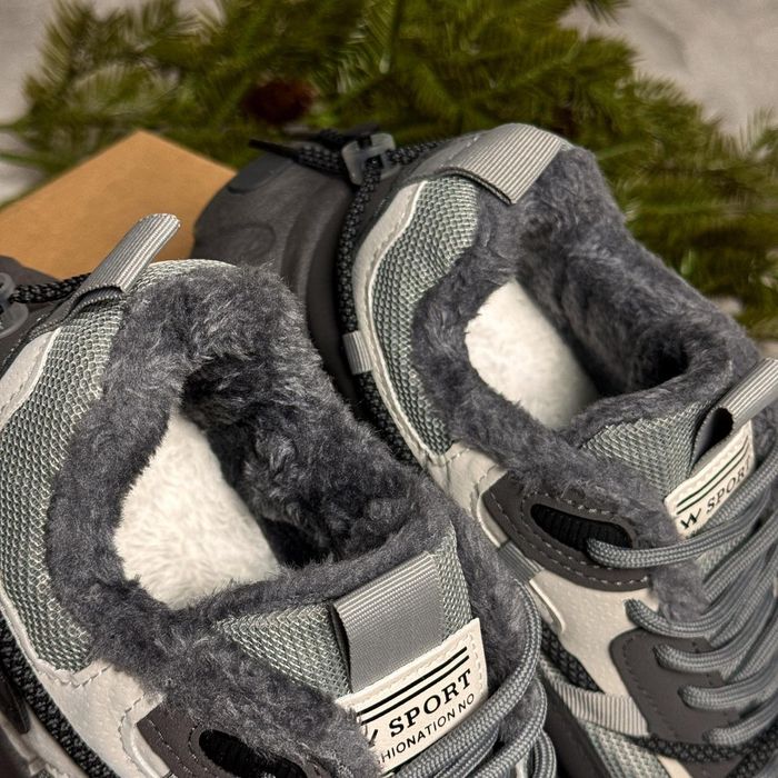 Чоловічі кросівки на зиму — відмінна якість