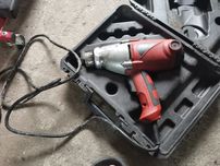 Klucz udarowy 230v