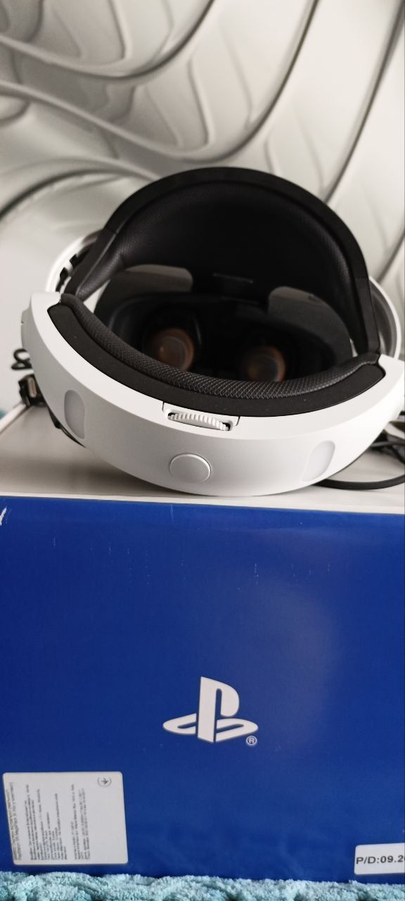Продам playstation vr полная комплектация