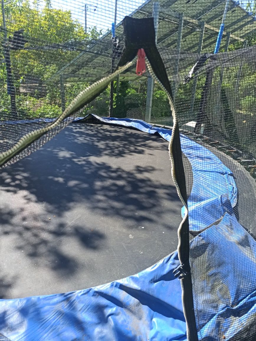 Trampolina ogrodowa 3m używana