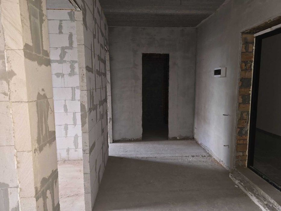 Рідкісна 2-кімнатна квартира на Виставці за такі гроші