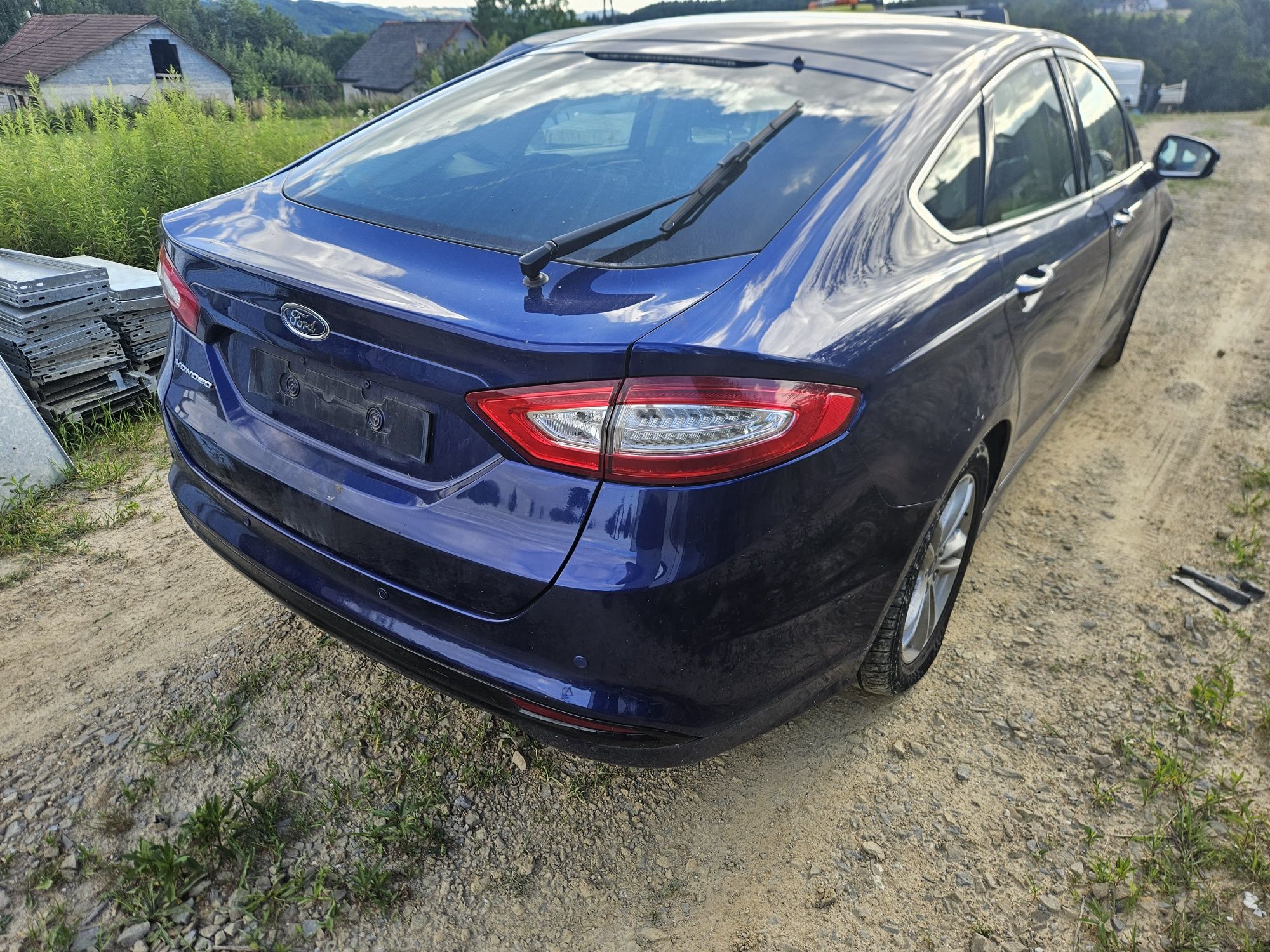 Zderzak maska  bklotnik mondeo mk5 2.0 tdci